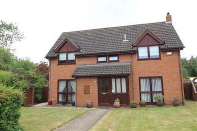  Image of 4 bedroom Detached house for sale in Forest Lane Martlesham Heath Ipswich IP5 at Martlesham Heath, IP5 3ST