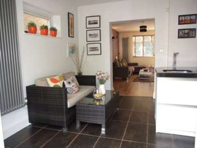  Image of 4 bedroom Detached house for sale in Forest Road Loughborough LE11 at Forest Road  Loughborough, LE11 3NR