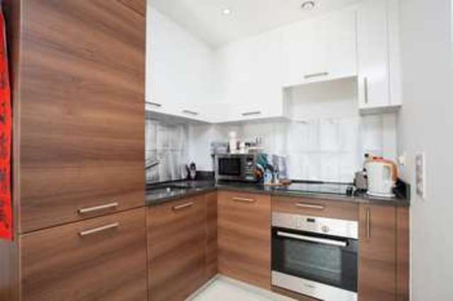  Image of 1 bedroom Flat for sale in Forge Square London E14 at London, E14 3GU