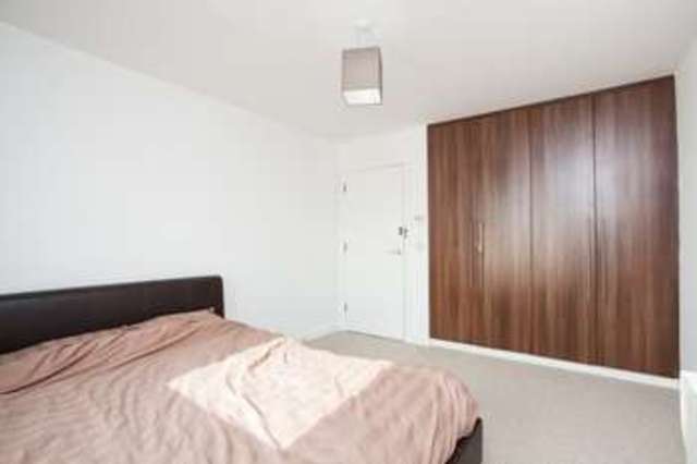  Image of 1 bedroom Flat for sale in Forge Square London E14 at London, E14 3GU