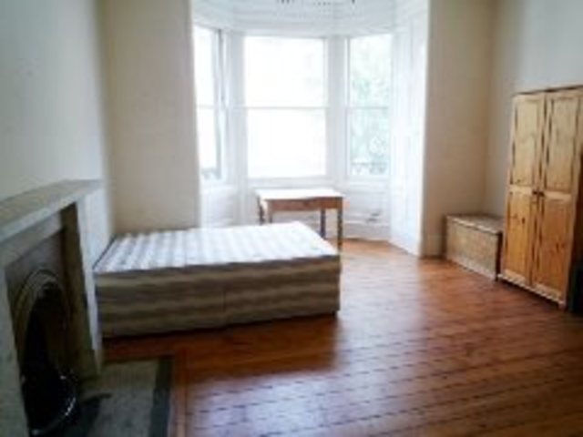 Image of 3 bedroom Flat to rent in Forrest Road Edinburgh EH1 at Old Town Edinburgh Edinburgh, EH1 2QP
