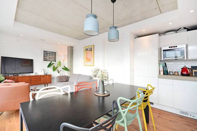  Image of 1 bedroom Flat for sale in Fortescue Avenue London E8 at Fortescue Avenue  London Fields, E8 3QB