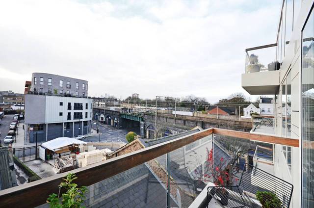  Image of 1 bedroom Flat for sale in Fortescue Avenue London E8 at Fortescue Avenue  London Fields, E8 3QB
