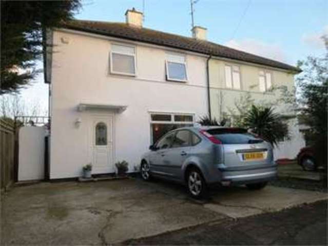  Image of 3 bedroom Semi-Detached house for sale in Fostal Close Leigh-on-Sea SS9 at Fostal close Leigh on sea Eastwood, SS9 4HB