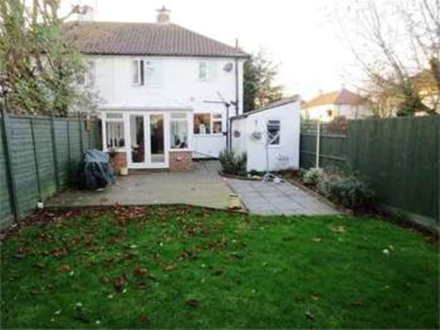  Image of 3 bedroom Semi-Detached house for sale in Fostal Close Leigh-on-Sea SS9 at Fostal close Leigh on sea Eastwood, SS9 4HB