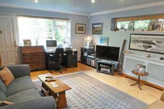  Image of 4 bedroom Detached house for sale in Foxdell Northwood HA6 at Northwood, HA6 2BU
