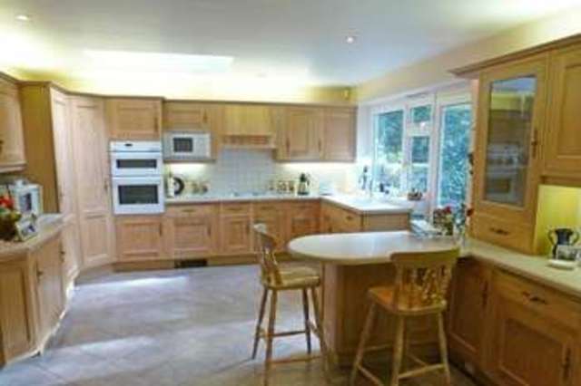  Image of 4 bedroom Detached house for sale in Foxdell Northwood HA6 at Northwood, HA6 2BU
