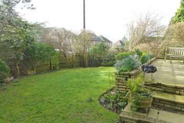  Image of 4 bedroom Detached house for sale in Foxdell Northwood HA6 at Northwood, HA6 2BU