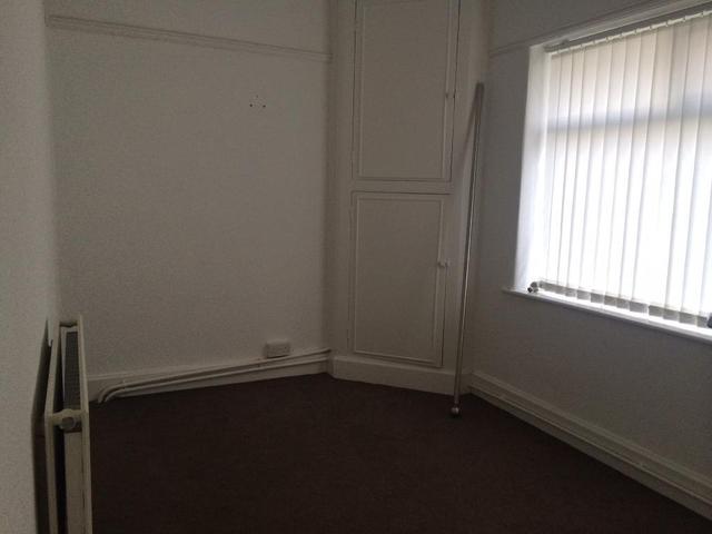  Image of 3 bedroom Semi-Detached house to rent in Francis Way Childwall Liverpool L16 at Childwall  Liverpool, L16 5EW