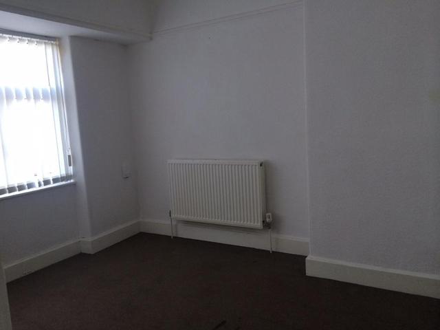  Image of 3 bedroom Semi-Detached house to rent in Francis Way Childwall Liverpool L16 at Childwall  Liverpool, L16 5EW