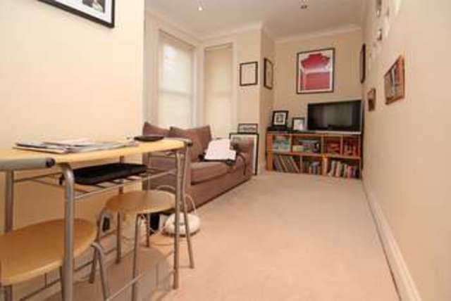  Image of 1 bedroom Flat for sale in Frankston Road Southbourne Bournemouth BH6 at Frankston Road  Southbourne, BH6 5EG