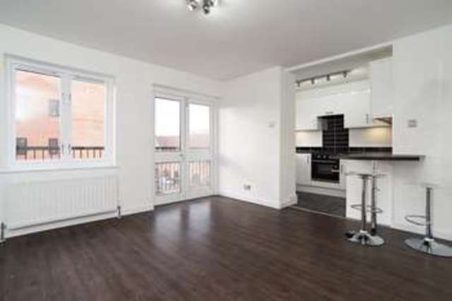  Image of 1 bedroom Flat for sale in Amsterdam Road London E14 at Amsterdam Road  Docklands, E14 3UX