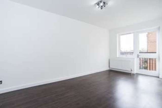  Image of 1 bedroom Flat for sale in Amsterdam Road London E14 at Amsterdam Road  Docklands, E14 3UX