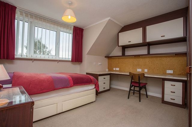  Image of 4 bedroom Detached house for sale in Fraser Gardens Southbourne Emsworth PO10 at Fraser Gardens  Southbourne, PO10 8PY