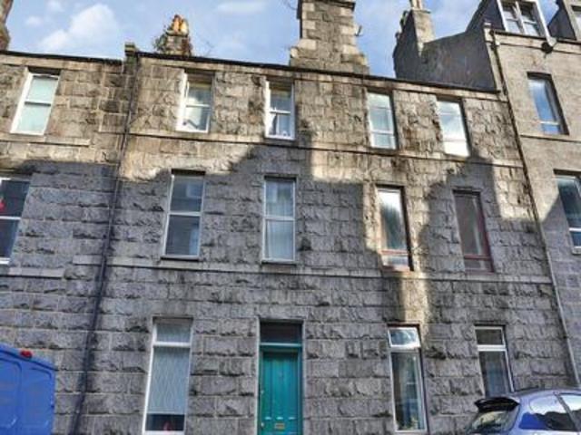  Image of 3 bedroom Flat to rent in Fraser Street Aberdeen AB25 at Aberdeen  Aberdeen, AB25 3XS
