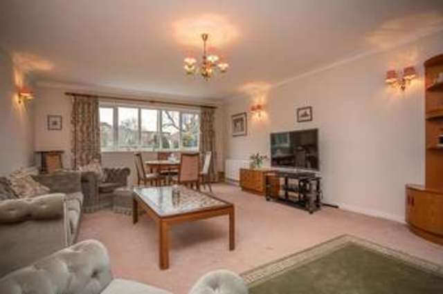  Image of 4 bedroom Detached house for sale in Frogmore Lane Waterlooville PO8 at Frogmore Lane Lovedean Waterlooville, PO8 9QQ