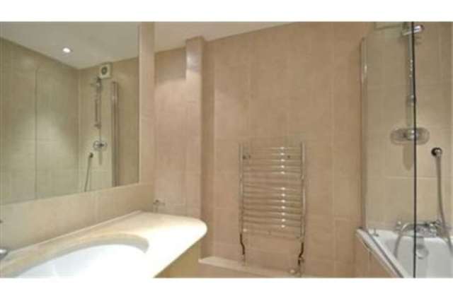  Image of 2 bedroom Apartment to rent in Fulham Road London SW3 at Fulham Road Chelsea London, SW3 6SH