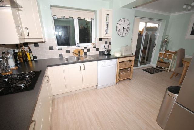  Image of 4 bedroom Detached house for sale in Gadshill Drive Stoke Gifford Bristol BS34 at Gadshill Drive Stoke Gifford Bristol, BS34 8UU