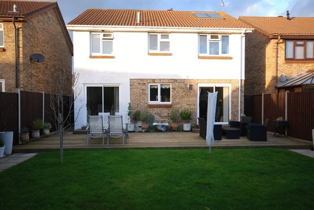  Image of 4 bedroom Detached house for sale in Gadshill Drive Stoke Gifford Bristol BS34 at Gadshill Drive Stoke Gifford Bristol, BS34 8UU