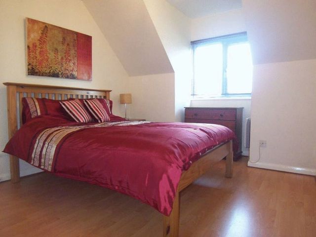  Image of 1 bedroom Property to rent in Hindes Road Harrow-on-the-Hill Harrow HA1 at Hindes Road  Harrow, HA1 1SP