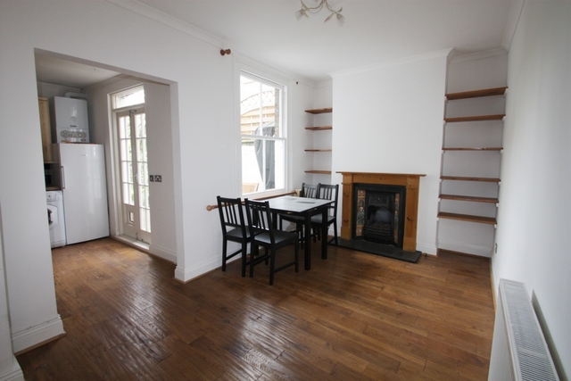  Image of 2 bedroom Flat to rent in Gambetta Street London SW8 at Gambetta Street  London, SW8 3TS