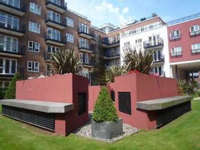  Image of 2 bedroom Flat to rent in Royal Quarter Seven Kings Way Kingston upon Thames KT2 at Garland House Royal Quarter Kingston Upon Thames, KT2 5AF
