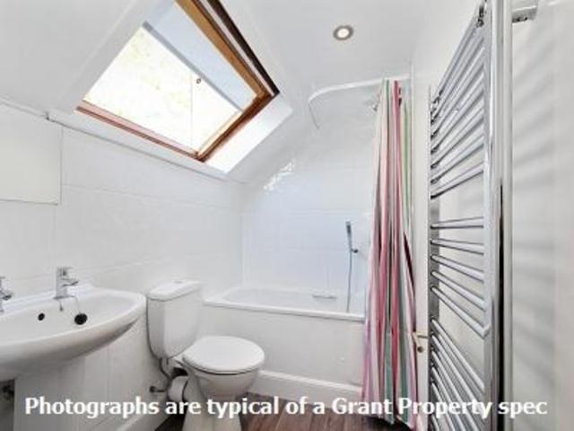 Image of 5 bedroom Flat to rent in Garland Place Dundee DD3 at Dundee  Dundee, DD3 6HE