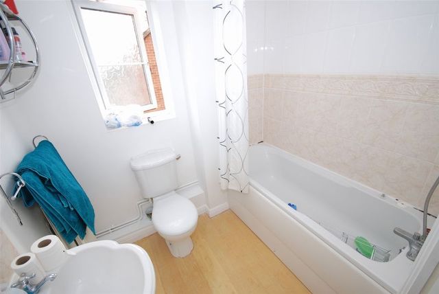  Image of 2 bedroom Flat for sale in Gatcombe Road Bishopsworth Bristol BS13 at Gatcombe Road  Bristol, BS13 9RG