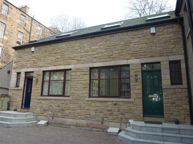  Image of 3 bedroom Detached house to rent in Gayfield Place Lane Edinburgh EH1 at Broughton Edinburgh Edinburgh, EH1 3NZ