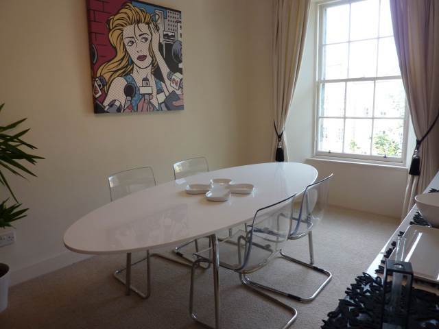  Image of 2 bedroom Flat to rent in Gayfield Square Edinburgh EH1 at Broughton Edinburgh Edinburgh, EH1 3NX