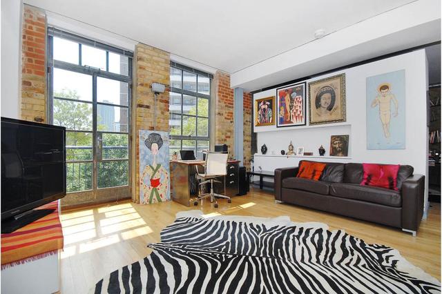 Image of 1 bedroom Apartment to rent in Gee Street London EC1V at Clerkenwell London Goswell Road, EC1V 3RS