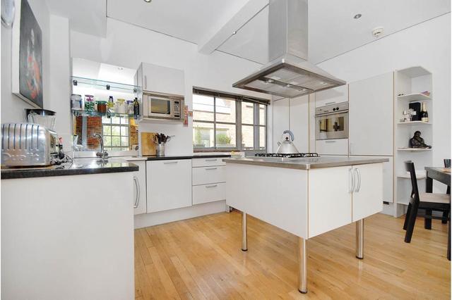 Image of 1 bedroom Apartment to rent in Gee Street London EC1V at Clerkenwell London Goswell Road, EC1V 3RS