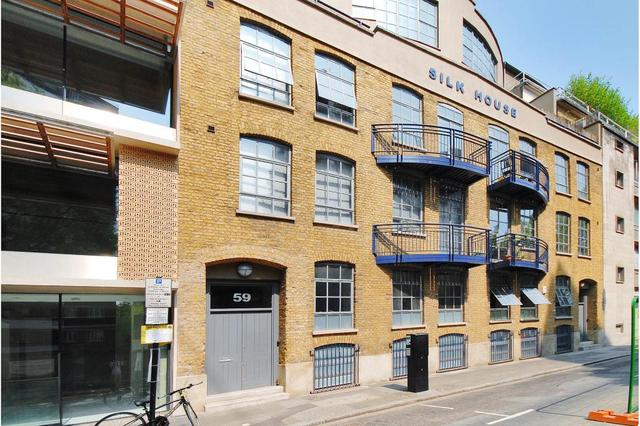  Image of 1 bedroom Apartment to rent in Gee Street London EC1V at Clerkenwell London Goswell Road, EC1V 3RS