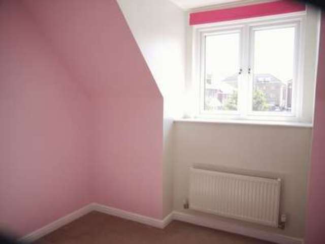  Image of 2 bedroom Flat to rent in George Raymond Road Eastleigh SO50 at George Raymond Road  Eastleigh, SO50 5SZ