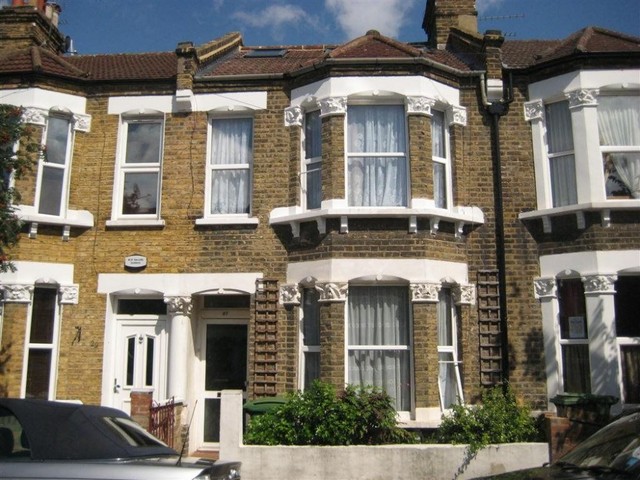  Image of 1 bedroom Detached house to rent in Rainbow Street London SE5 at Rainbow Street  London, SE5 7TB