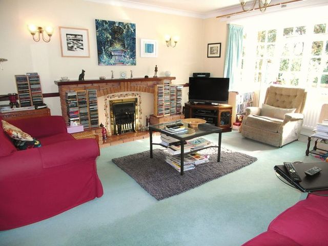  Image of 4 bedroom Detached house to rent in Gilbert Close Newport TF10 at Gilbert Close Newport Newport, TF10 7UU