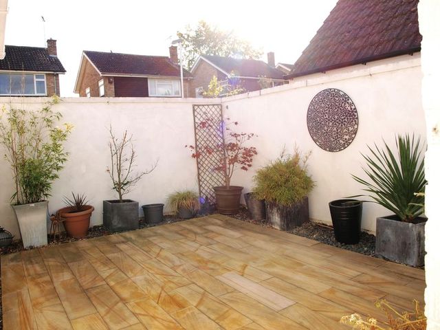  Image of 3 bedroom Detached house for sale in Gilstrap Close Newark NG24 at Gilstrap Close  Newark, NG24 2LB