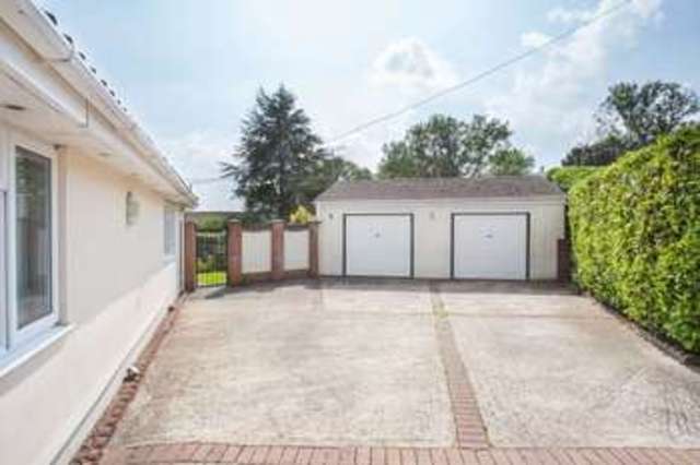  Image of 3 bedroom Detached house for sale in Glamorgan Road Catherington Waterlooville PO8 at Glamorgan Road  Catherington, PO8 0TR