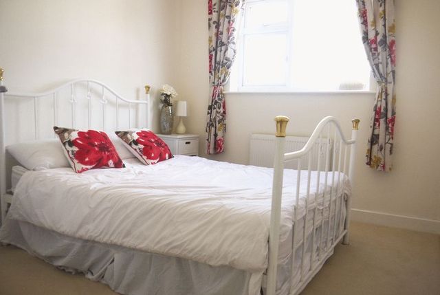  Image of 3 bedroom Bungalow for sale in Glebe Road Queniborough Leicester LE7 at Glebe Road  Queniborough, LE7 3FH