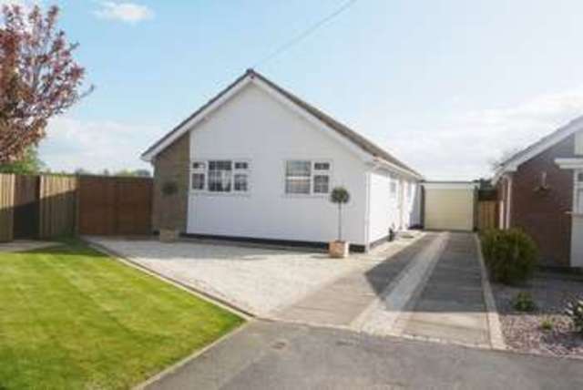  Image of 3 bedroom Bungalow for sale in Glebe Road Queniborough Leicester LE7 at Glebe Road  Queniborough, LE7 3FH