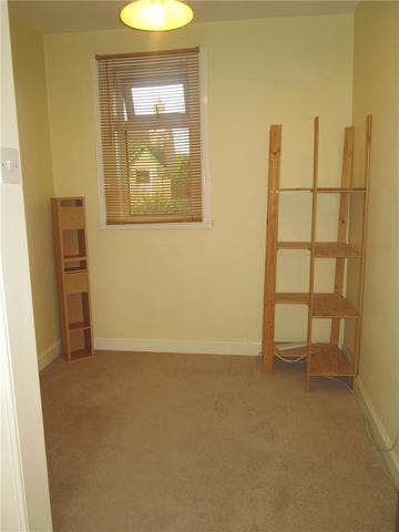  Image of 3 bedroom Semi-Detached house to rent in Gledstane Road Bishopton PA7 at Bishopton Renfrewshire Renfrewshire, PA7 5AU