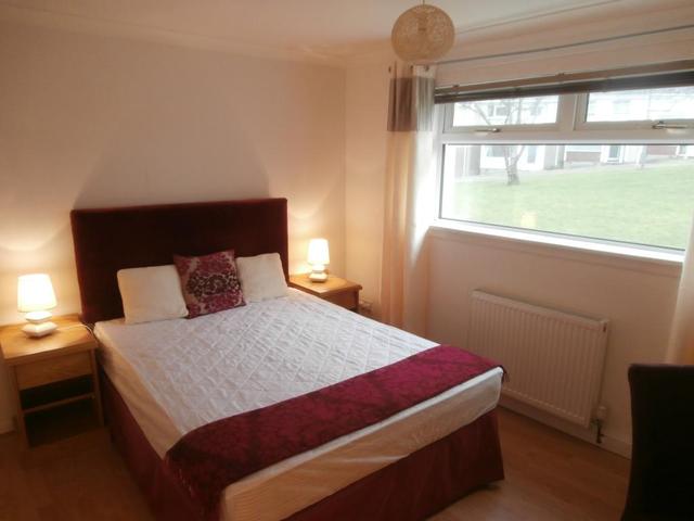  Image of 2 bedroom Flat to rent in Glen Nevis East Kilbride Glasgow G74 at East Kilbride South Lanarkshire South Lanarkshire, G74 2BJ