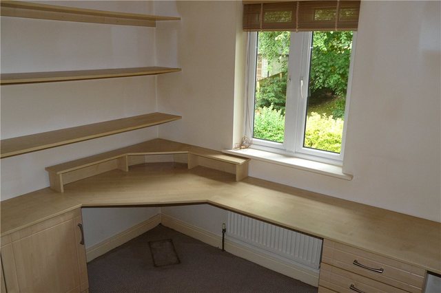  Image of 5 bedroom Detached house for sale in Glenholme Park Clayton Bradford BD14 at Clayton Bradford Clayton, BD14 6NF