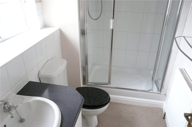  Image of 5 bedroom Detached house for sale in Glenholme Park Clayton Bradford BD14 at Clayton Bradford Clayton, BD14 6NF