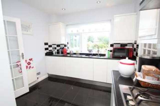  Image of 6 bedroom Detached house for sale in Westwood Avenue Plymouth PL6 at Glenholt Plymouth Devon, PL6 7HS
