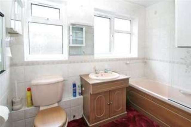  Image of 4 bedroom Detached house for sale in Glenville Road Rustington Littlehampton BN16 at Rustington Rustington, BN16 2EA