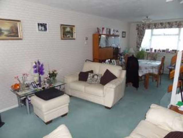  Image of 3 bedroom Terraced house for sale in Glenwoods Newport Pagnell MK16 at Newport Pagnell, MK16 0NA