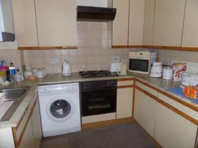  Image of 3 bedroom Terraced house for sale in Glenwoods Newport Pagnell MK16 at Newport Pagnell, MK16 0NA
