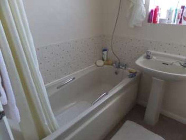 Image of 3 bedroom Terraced house for sale in Glenwoods Newport Pagnell MK16 at Newport Pagnell, MK16 0NA