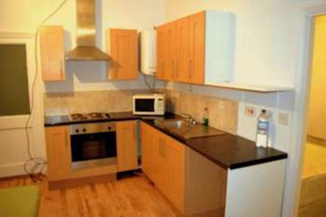  Image of 2 bedroom Flat to rent in Gloucester Road London SW7 at Gloucester Road  South Kensington, SW7 4RH